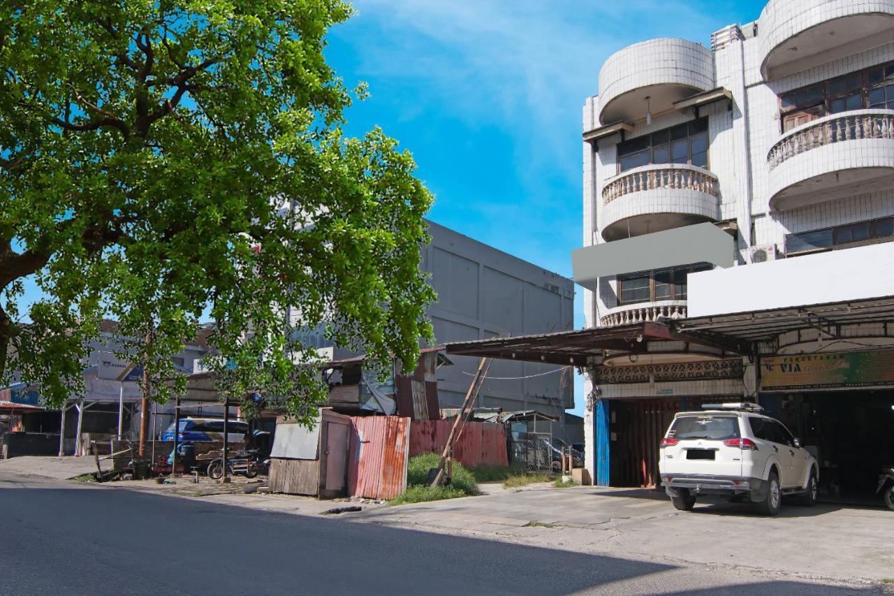 Oyo 91510 Homestay Utama Syariah Pekanbaru Εξωτερικό φωτογραφία