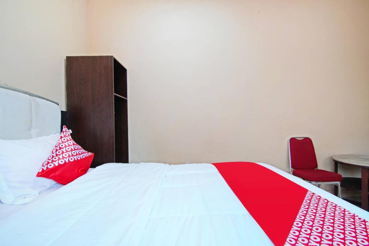 Oyo 91510 Homestay Utama Syariah Pekanbaru Εξωτερικό φωτογραφία