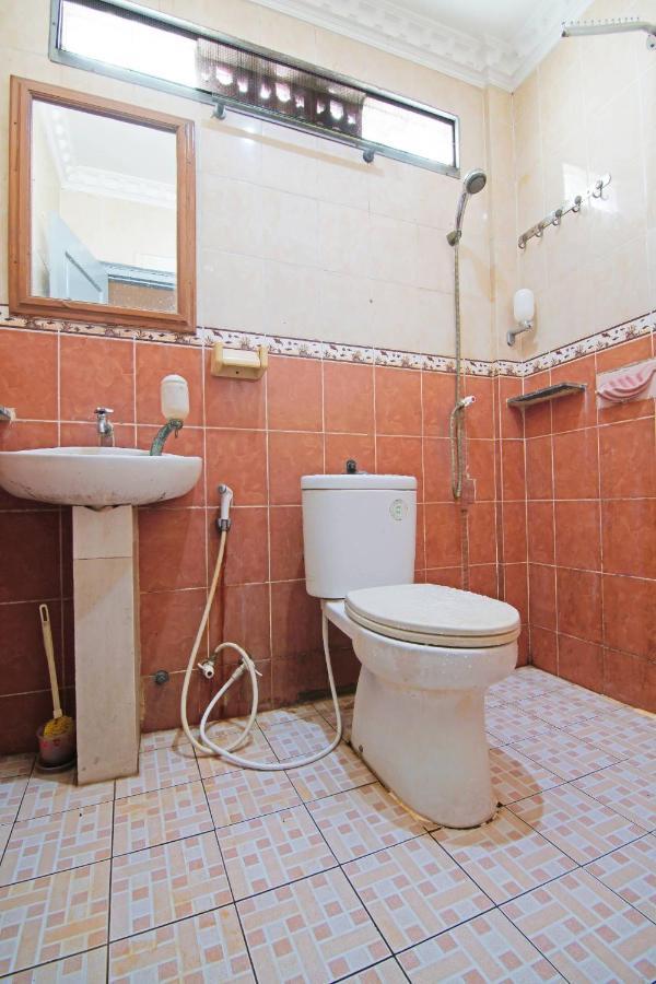 Oyo 91510 Homestay Utama Syariah Pekanbaru Εξωτερικό φωτογραφία