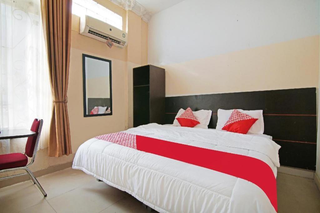 Oyo 91510 Homestay Utama Syariah Pekanbaru Εξωτερικό φωτογραφία